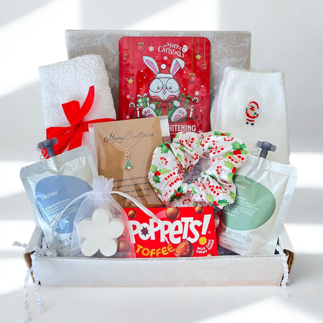 RED Lady or Teenager Christmas Self Care Pamper Hamper