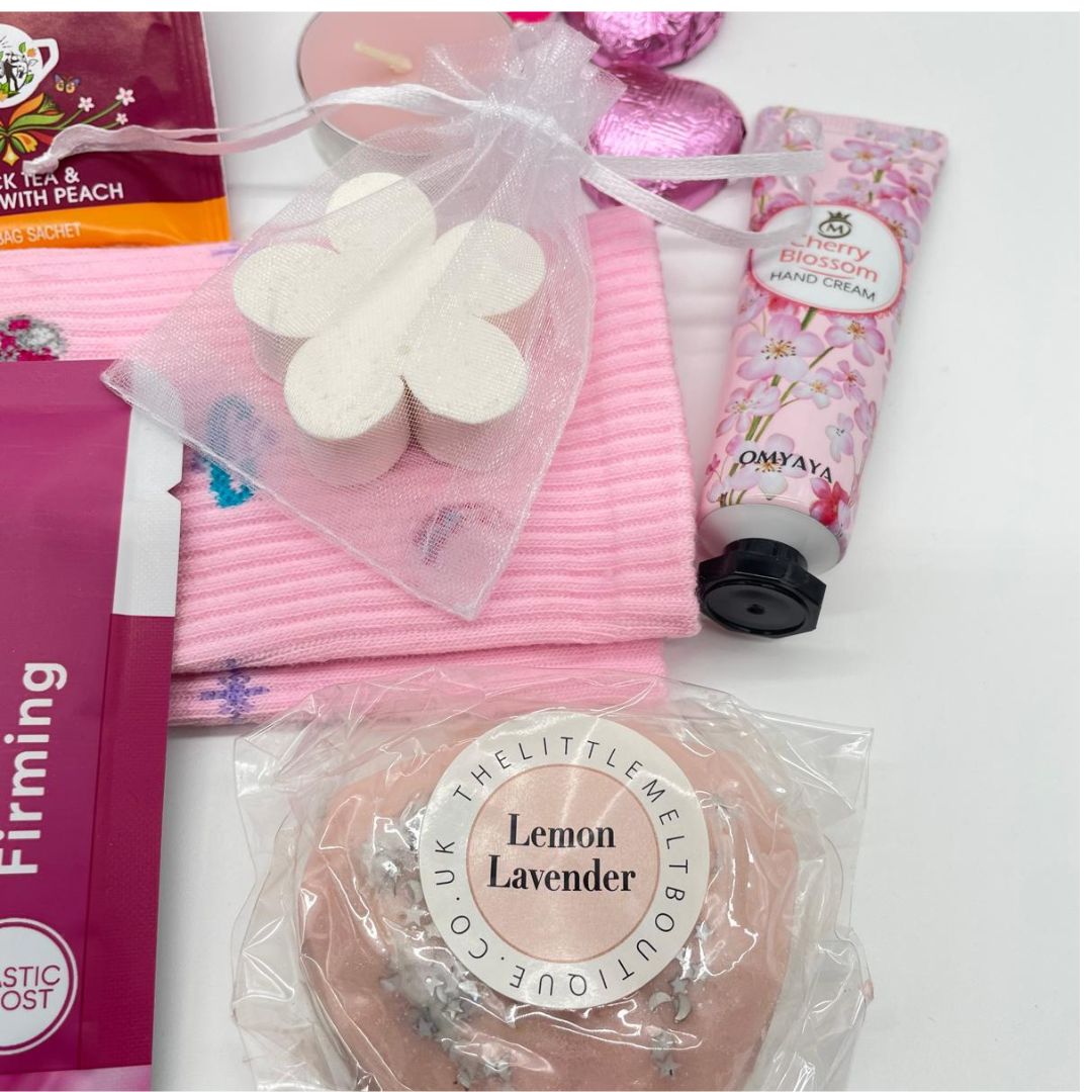 Thinking of you gift, Gift Box For Women, Pamper Gift Box, Friend, Bestie